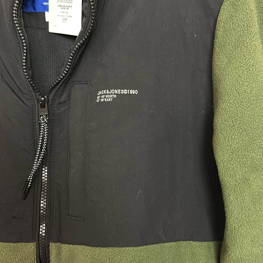 Jack & Jones Jorblake Bf Fleece Zip Up Jacket in Forest Night - Picture 8 of 10